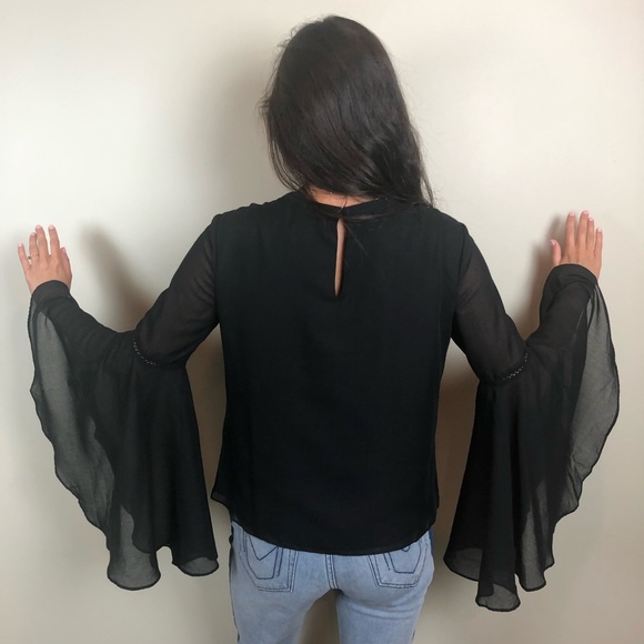 REVOLVE The Jetset Diaries Amorie Bell Sleeve Top - Picture 4 of 8